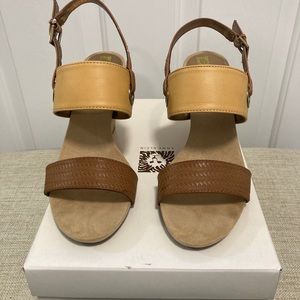 Anne Klein women’s platform sandal size 8.5